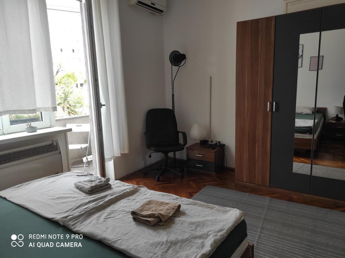 Balkanska Private Rooms & Apartment Белград Экстерьер фото