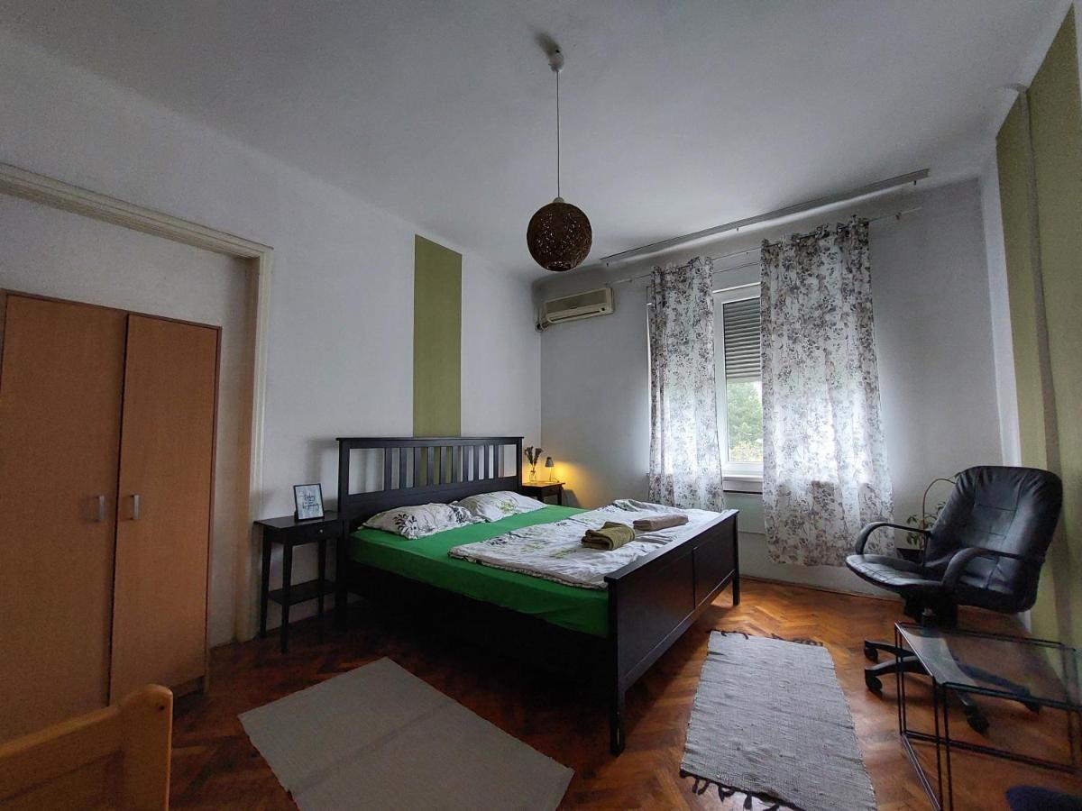 Balkanska Private Rooms & Apartment Белград Экстерьер фото
