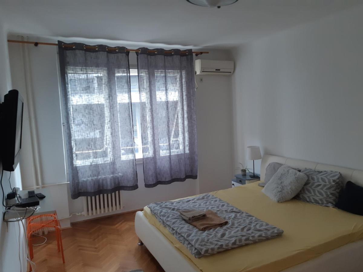 Balkanska Private Rooms & Apartment Белград Экстерьер фото